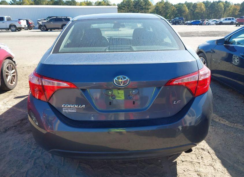 Photo 15 of 2019 Toyota Corolla LE (VIN 5YFBURHE8KP943067)