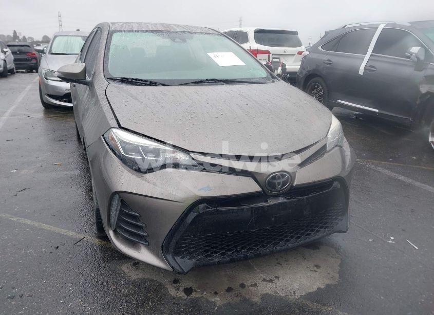 Photo 12 of 2019 Toyota Corolla SE (VIN 5YFBURHE8KP948205)