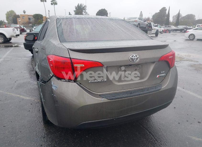 Photo 16 of 2019 Toyota Corolla SE (VIN 5YFBURHE8KP948205)
