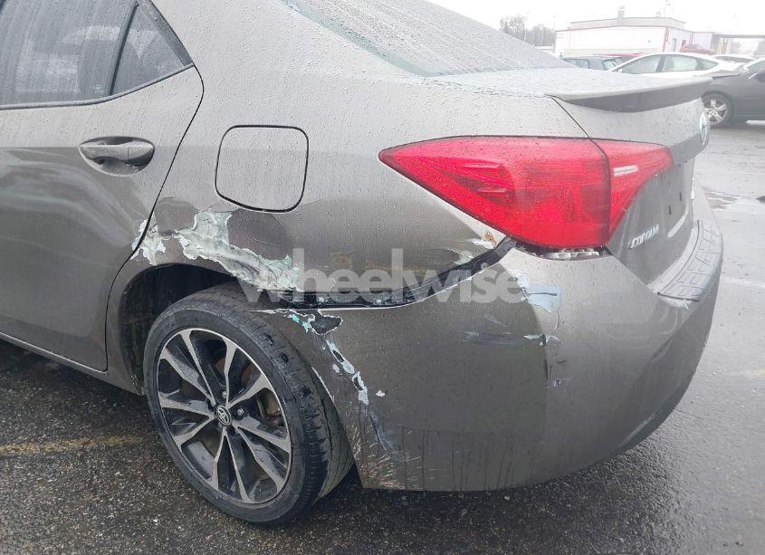 Photo 18 of 2019 Toyota Corolla SE (VIN 5YFBURHE8KP948205)