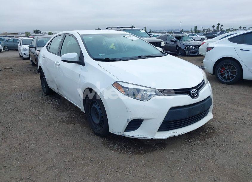 2014 Toyota Corolla L (VIN 5YFBURHE9EP041662) main photo