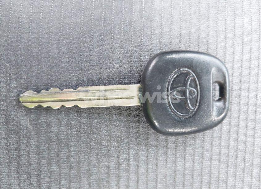 Photo 11 of 2014 Toyota Corolla L (VIN 5YFBURHE9EP041662)