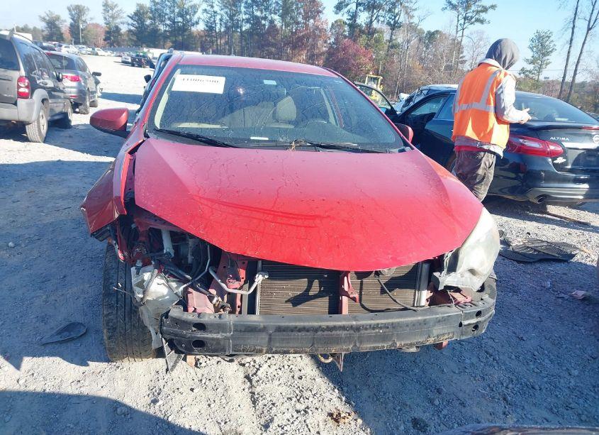 Photo 12 of 2014 Toyota Corolla LE (VIN 5YFBURHE9EP062687)