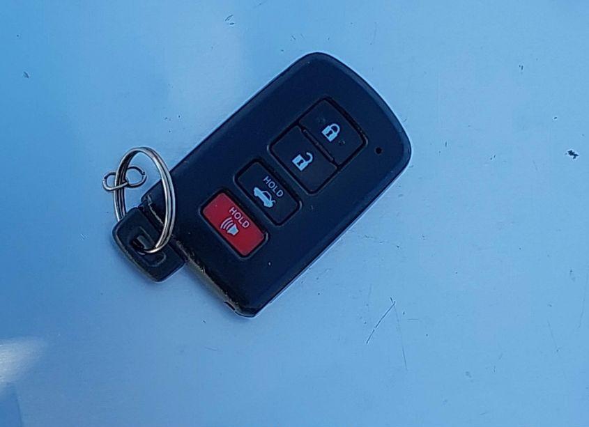 Photo 11 of 2014 Toyota Corolla L/LE/LE PLS/PRM/S/S PLS (VIN 5YFBURHE9EP065217)