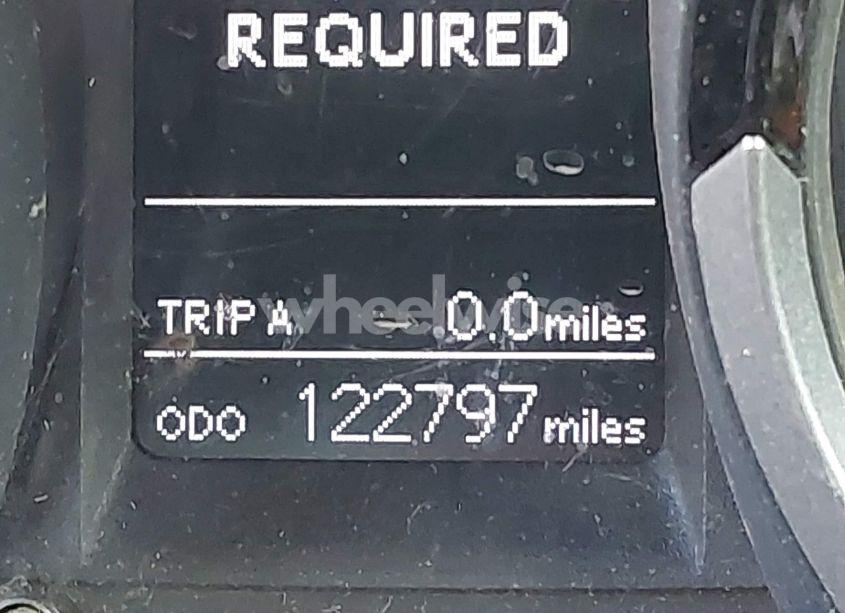 Photo 15 of 2014 Toyota Corolla S PLUS (VIN 5YFBURHE9EP070241)