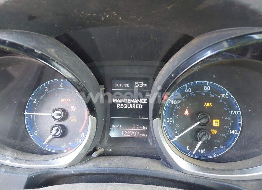 Photo 7 of 2014 Toyota Corolla S PLUS (VIN 5YFBURHE9EP070241)