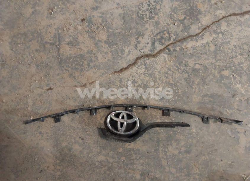 Photo 12 of 2014 Toyota Corolla LE (VIN 5YFBURHE9EP076539)