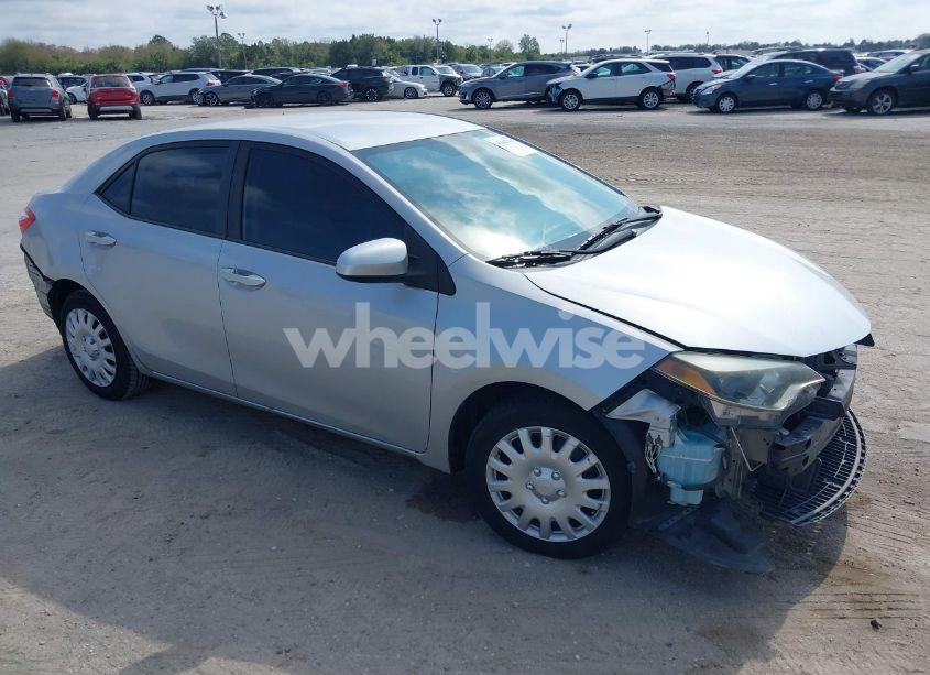 2014 Toyota Corolla LE (VIN 5YFBURHE9EP080980) main photo