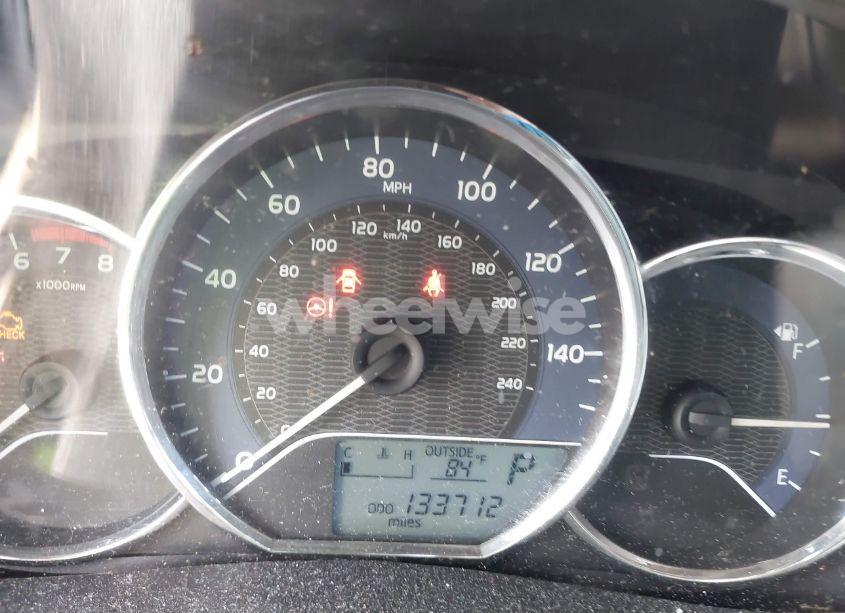 Photo 7 of 2014 Toyota Corolla LE (VIN 5YFBURHE9EP080980)