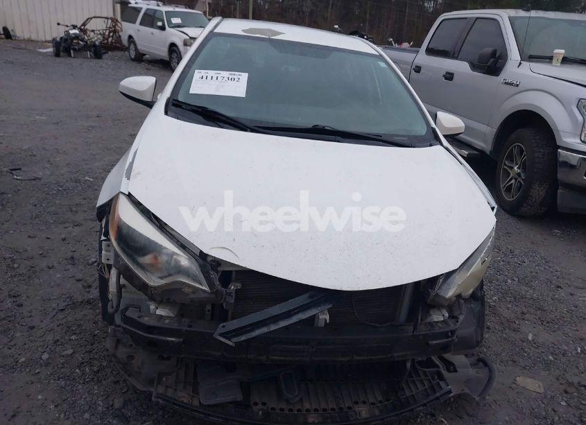 Photo 13 of 2014 Toyota Corolla LE (VIN 5YFBURHE9EP082695)