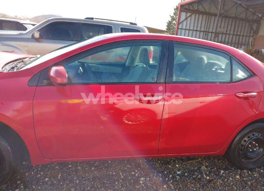 Photo 14 of 2014 Toyota Corolla LE (VIN 5YFBURHE9EP086049)