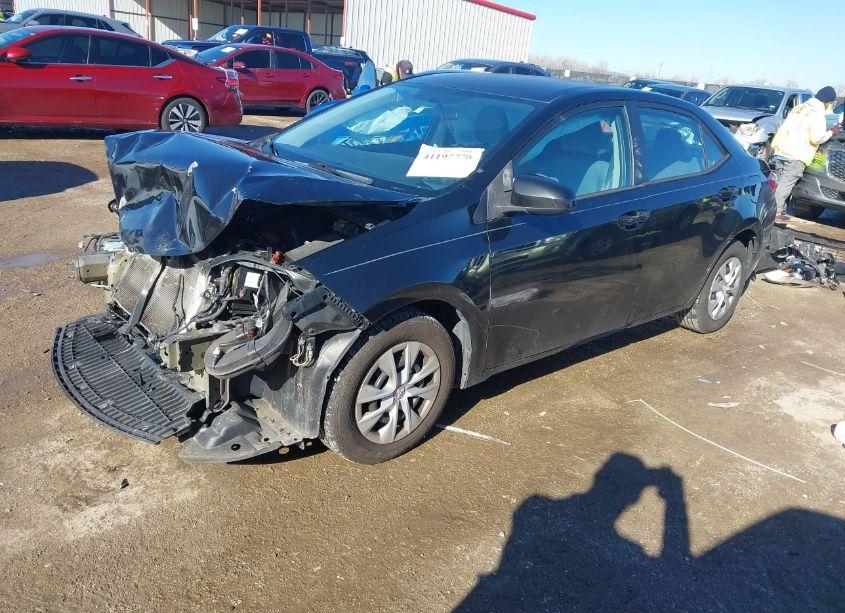 Photo 2 of 2014 Toyota Corolla L (VIN 5YFBURHE9EP124153)