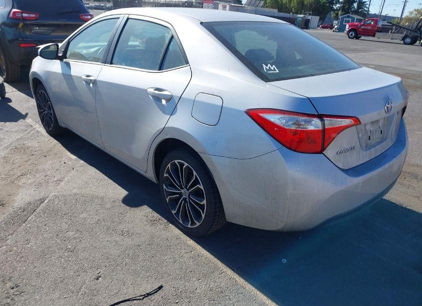 Photo 3 of 2015 Toyota Corolla L (VIN 5YFBURHE9FP180689)
