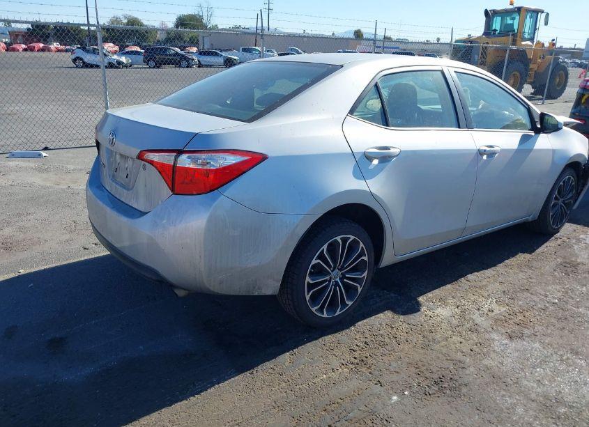 Photo 4 of 2015 Toyota Corolla L (VIN 5YFBURHE9FP180689)