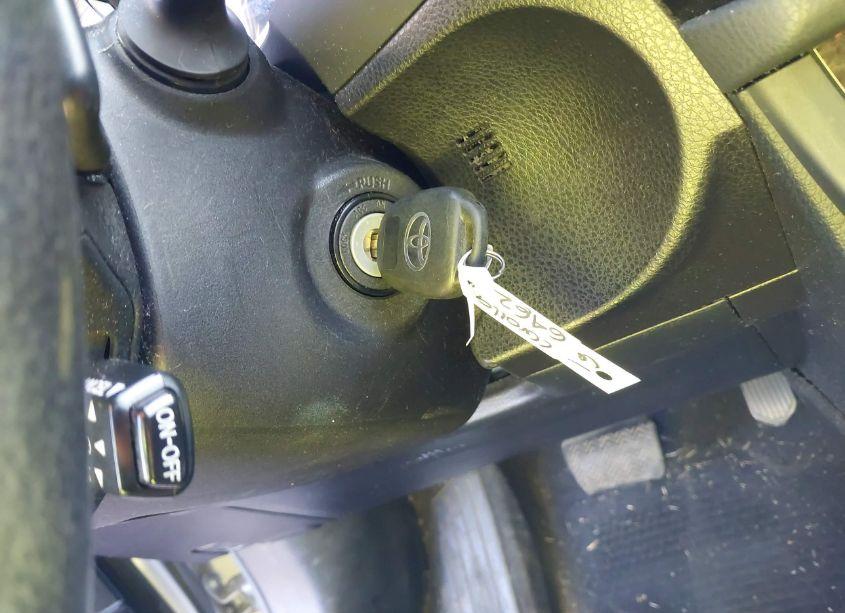 Photo 11 of 2015 Toyota Corolla S PLUS (VIN 5YFBURHE9FP216462)