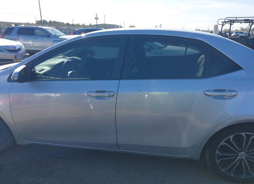 Photo 14 of 2015 Toyota Corolla S PLUS (VIN 5YFBURHE9FP216462)