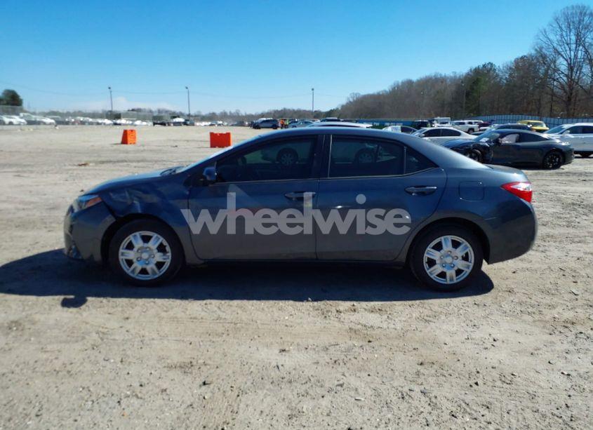 Photo 14 of 2015 Toyota Corolla LE (VIN 5YFBURHE9FP219717)