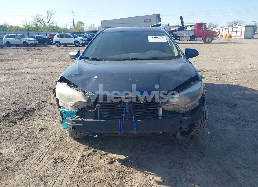 Photo 12 of 2015 Toyota Corolla LE PLUS (VIN 5YFBURHE9FP230541)