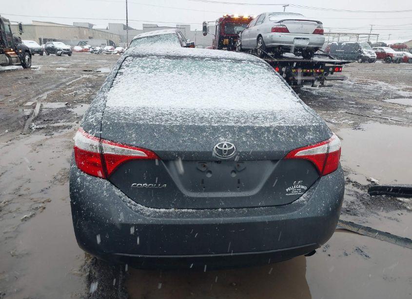 Photo 16 of 2015 Toyota Corolla LE (VIN 5YFBURHE9FP258260)