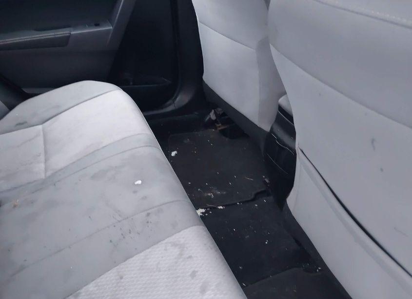 Photo 8 of 2015 Toyota Corolla LE (VIN 5YFBURHE9FP258260)