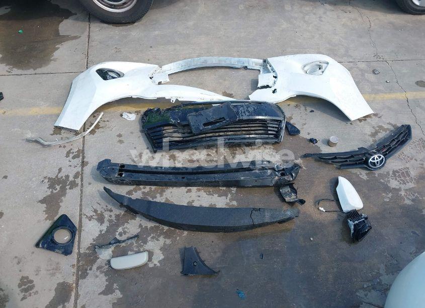 Photo 12 of 2015 Toyota Corolla S PLUS (VIN 5YFBURHE9FP290903)