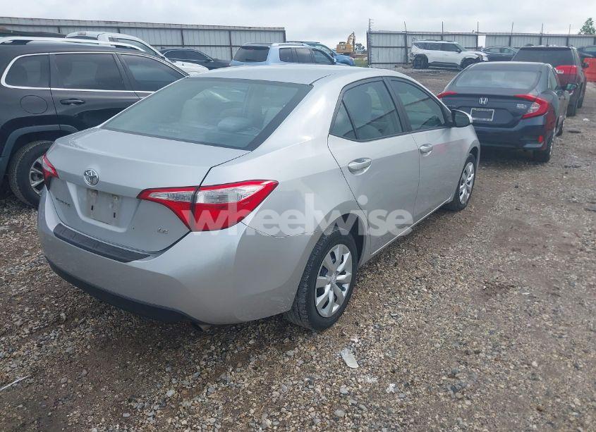 Photo 4 of 2015 Toyota Corolla LE (VIN 5YFBURHE9FP297995)