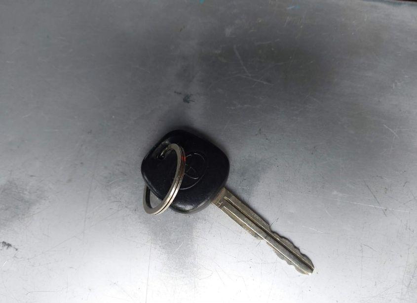 Photo 11 of 2015 Toyota Corolla L (VIN 5YFBURHE9FP313256)