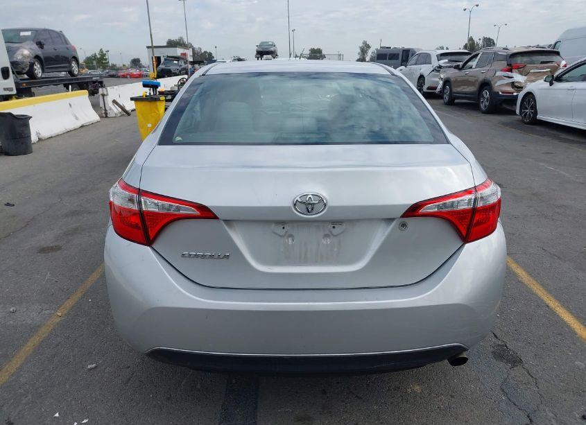 Photo 17 of 2015 Toyota Corolla L (VIN 5YFBURHE9FP313256)
