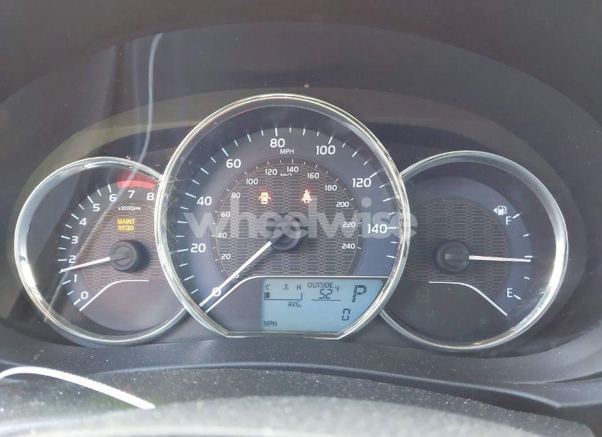 Photo 7 of 2015 Toyota Corolla LE (VIN 5YFBURHE9FP331949)