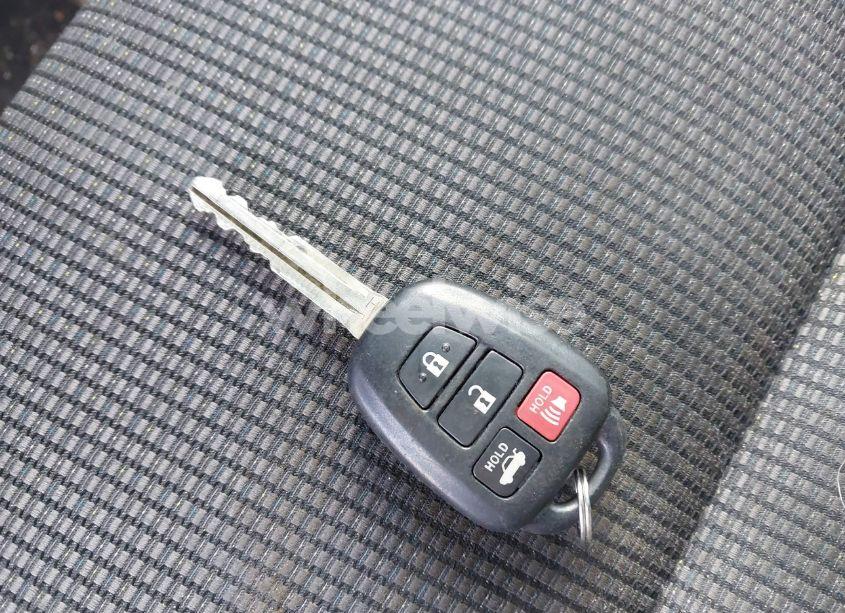 Photo 11 of 2015 Toyota Corolla S PLUS (VIN 5YFBURHE9FP337461)