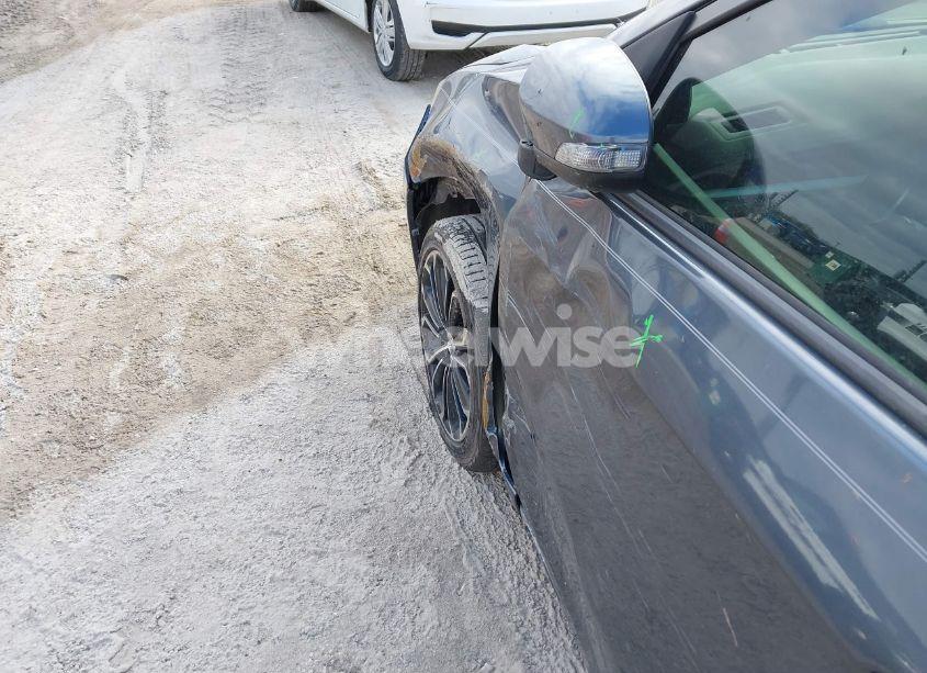 Photo 18 of 2015 Toyota Corolla S PLUS (VIN 5YFBURHE9FP337461)