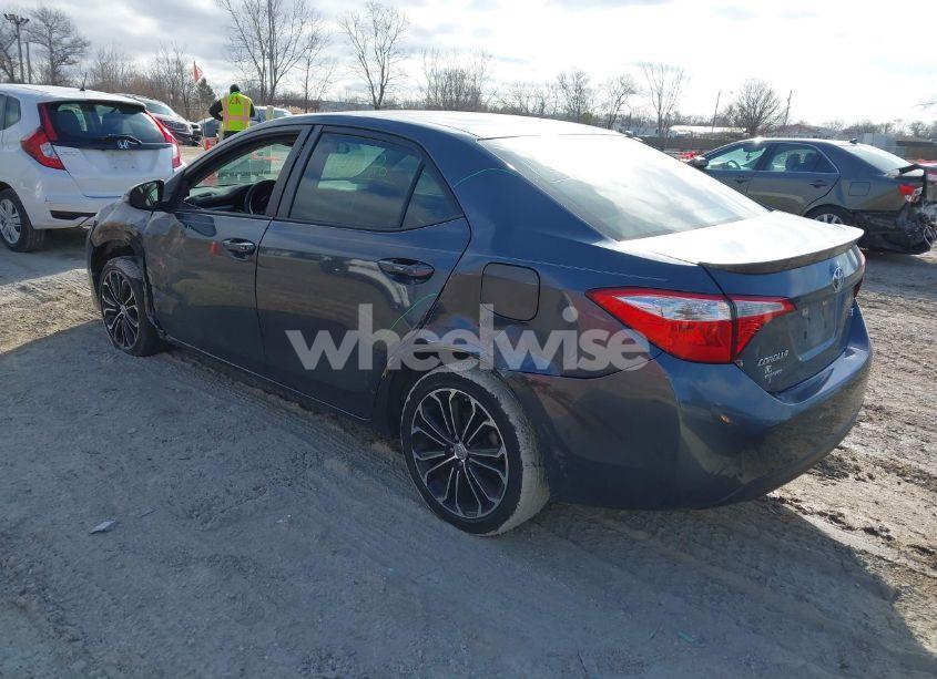 Photo 3 of 2015 Toyota Corolla S PLUS (VIN 5YFBURHE9FP337461)