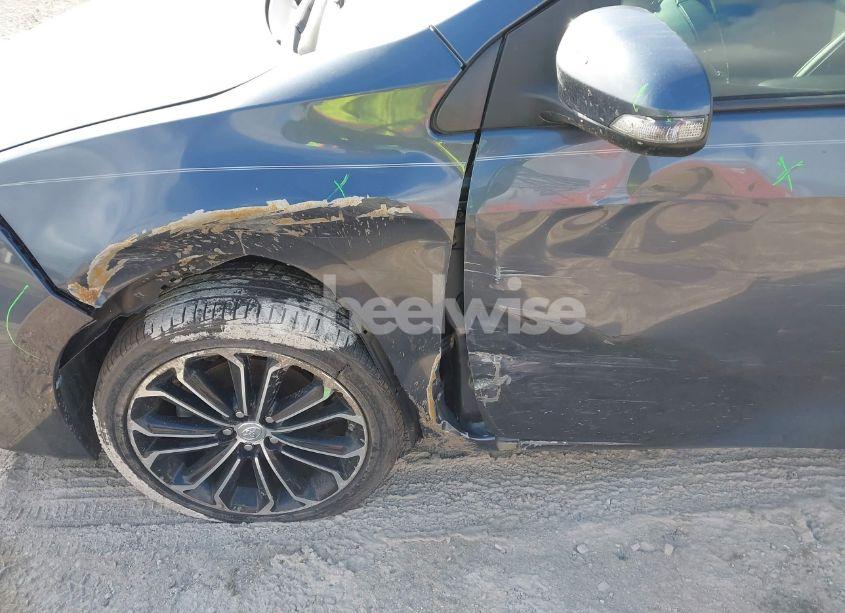 Photo 6 of 2015 Toyota Corolla S PLUS (VIN 5YFBURHE9FP337461)