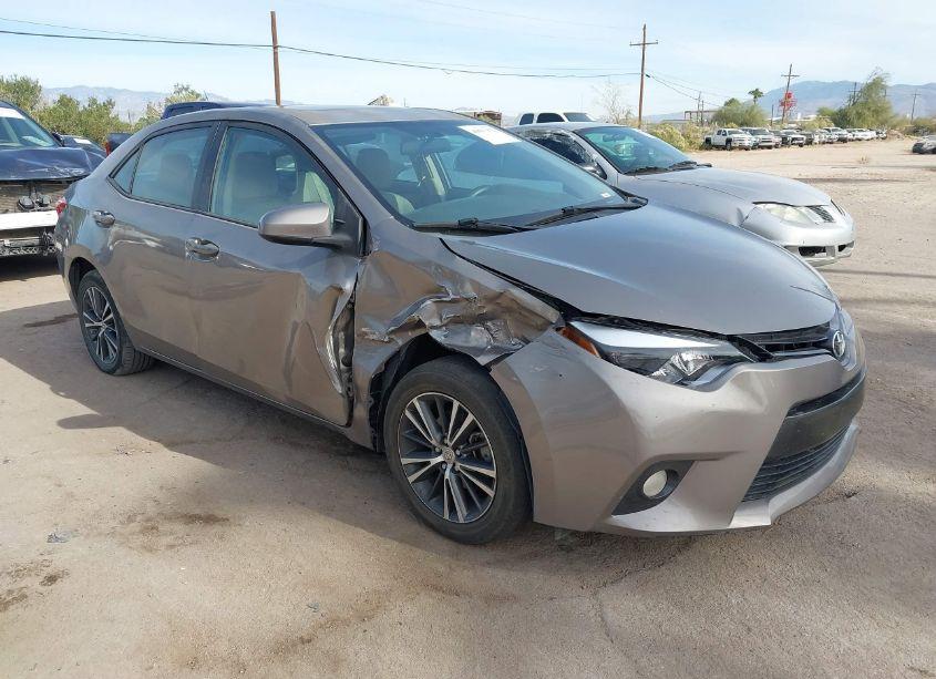 2016 Toyota Corolla L/LE/LE PLS/PRM/S/S PLS (VIN 5YFBURHE9GP388573) main photo