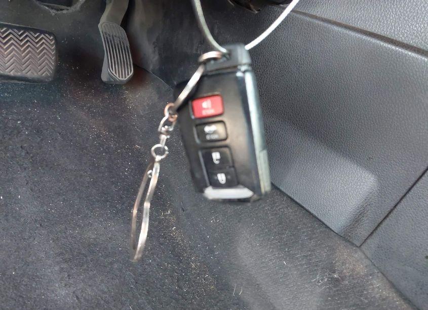 Photo 11 of 2016 Toyota Corolla L/LE/LE PLS/PRM/S/S PLS (VIN 5YFBURHE9GP388573)