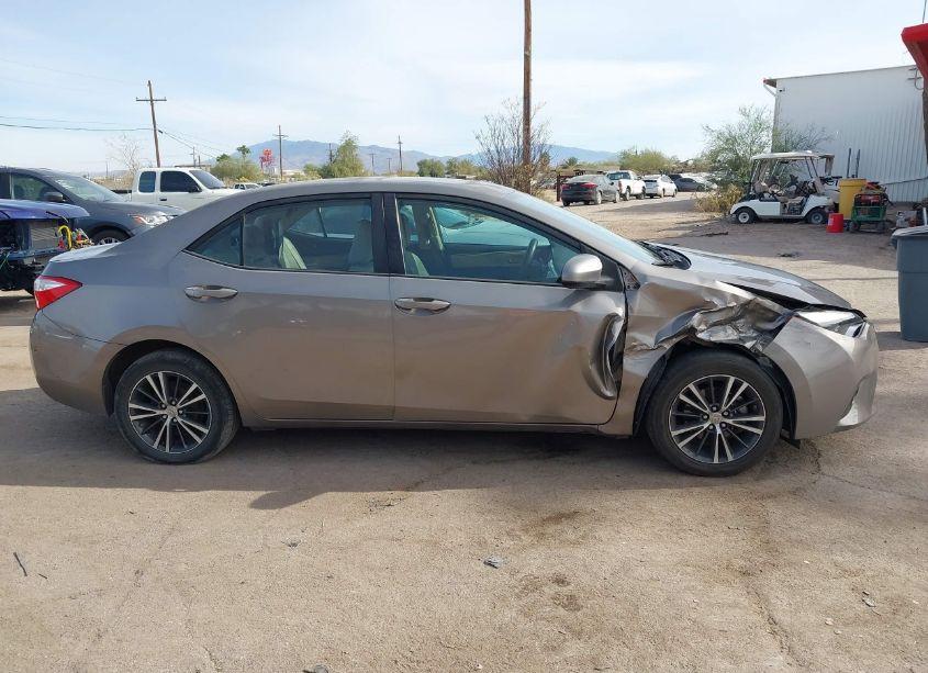 Photo 13 of 2016 Toyota Corolla L/LE/LE PLS/PRM/S/S PLS (VIN 5YFBURHE9GP388573)