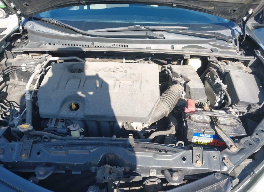 Photo 10 of 2016 Toyota Corolla LE (VIN 5YFBURHE9GP393322)