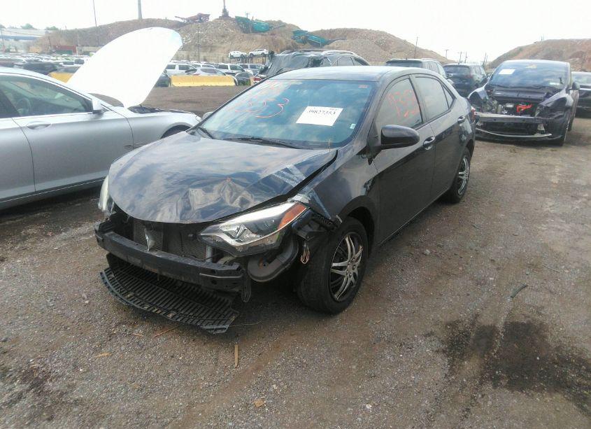 Photo 2 of 2016 Toyota Corolla LE (VIN 5YFBURHE9GP395118)