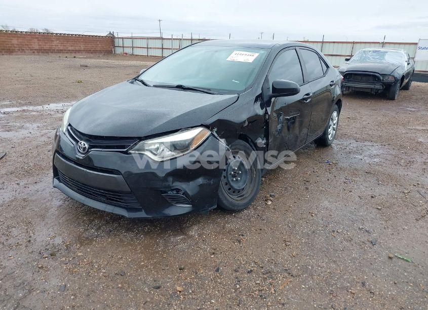 Photo 2 of 2016 Toyota Corolla LE (VIN 5YFBURHE9GP404108)