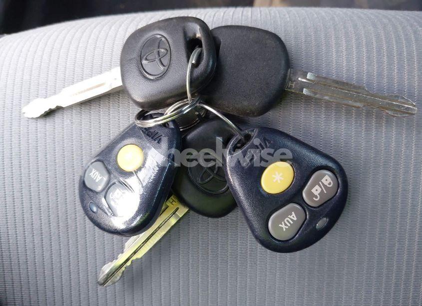 Photo 11 of 2016 Toyota Corolla L (VIN 5YFBURHE9GP426318)