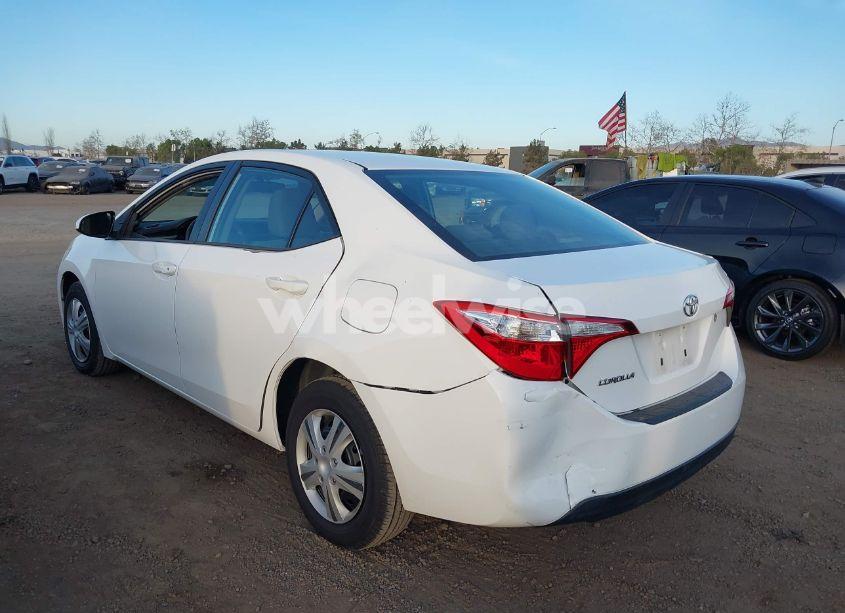Photo 6 of 2016 Toyota Corolla L (VIN 5YFBURHE9GP426318)