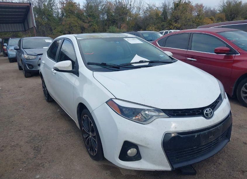 2016 Toyota Corolla L/LE/LE PLS/PRM/S/S PLS (VIN 5YFBURHE9GP427999) main photo