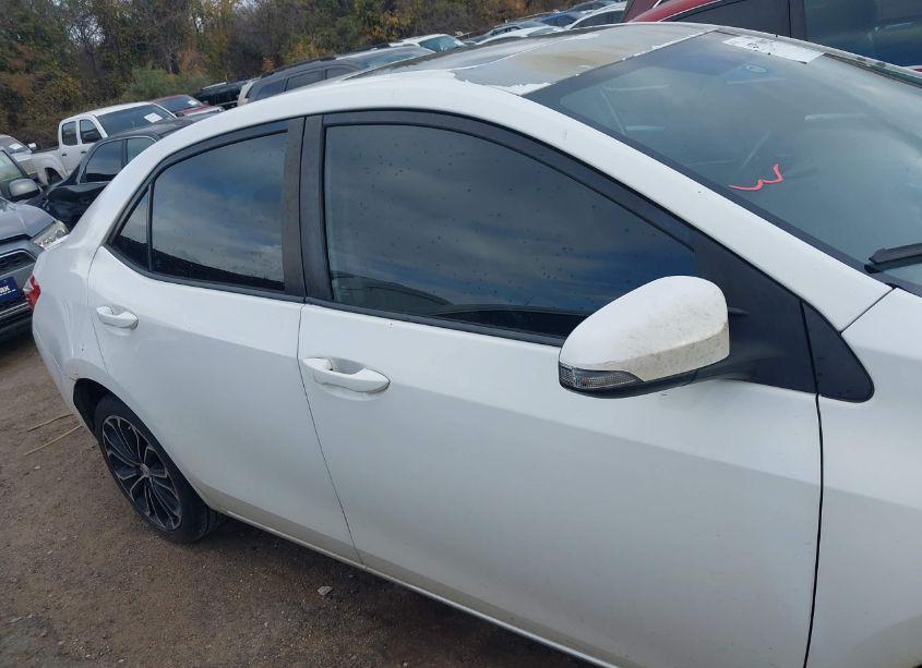 Photo 12 of 2016 Toyota Corolla L/LE/LE PLS/PRM/S/S PLS (VIN 5YFBURHE9GP427999)