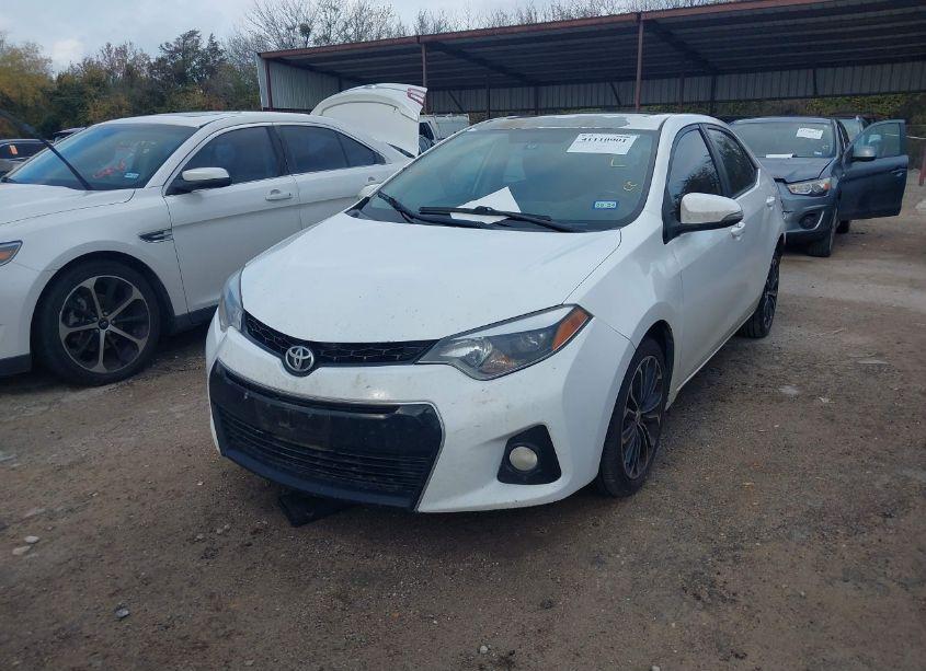 Photo 2 of 2016 Toyota Corolla L/LE/LE PLS/PRM/S/S PLS (VIN 5YFBURHE9GP427999)