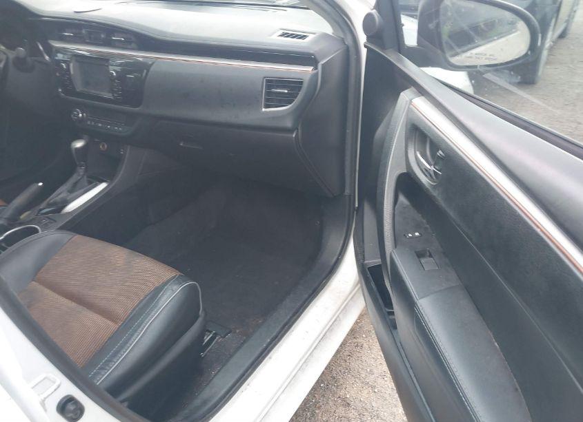 Photo 5 of 2016 Toyota Corolla L/LE/LE PLS/PRM/S/S PLS (VIN 5YFBURHE9GP427999)