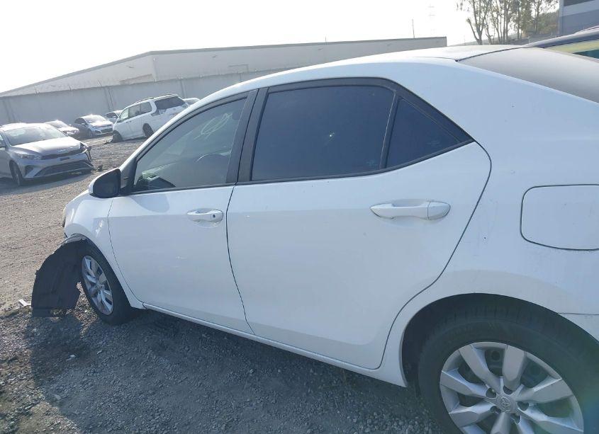 Photo 14 of 2016 Toyota Corolla LE (VIN 5YFBURHE9GP458296)