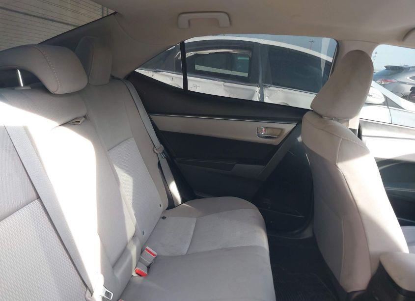 Photo 8 of 2016 Toyota Corolla LE (VIN 5YFBURHE9GP458296)