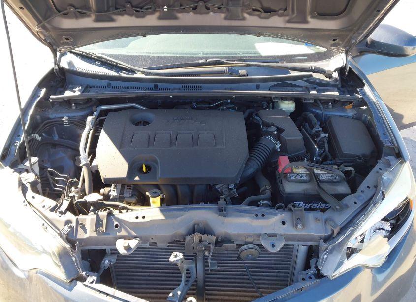 Photo 10 of 2016 Toyota Corolla LE (VIN 5YFBURHE9GP475583)