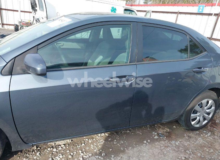 Photo 14 of 2016 Toyota Corolla LE (VIN 5YFBURHE9GP494005)