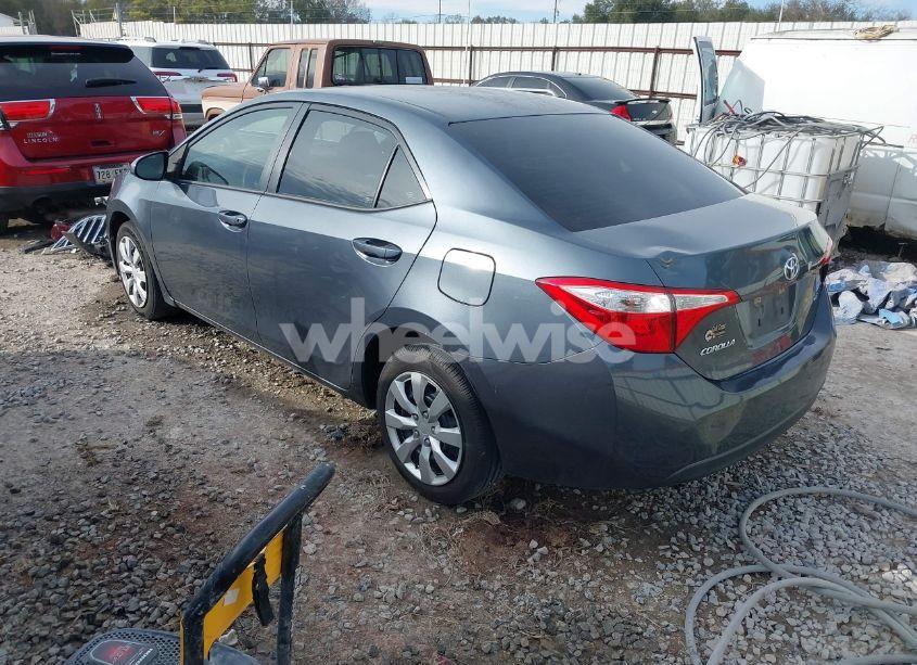 Photo 3 of 2016 Toyota Corolla LE (VIN 5YFBURHE9GP494005)